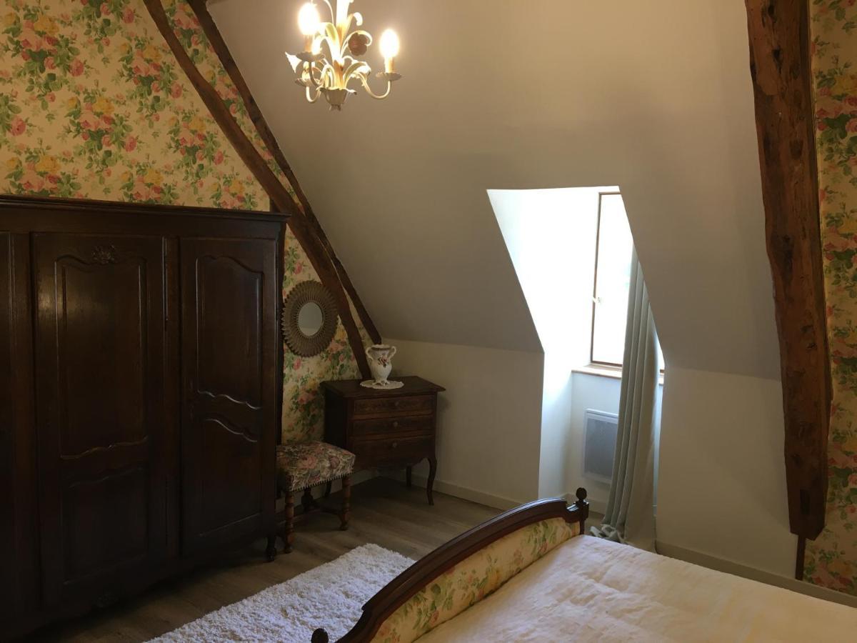 Вилла La Tuilerie Grange (Adults Only) Ле-Бюг Экстерьер фото